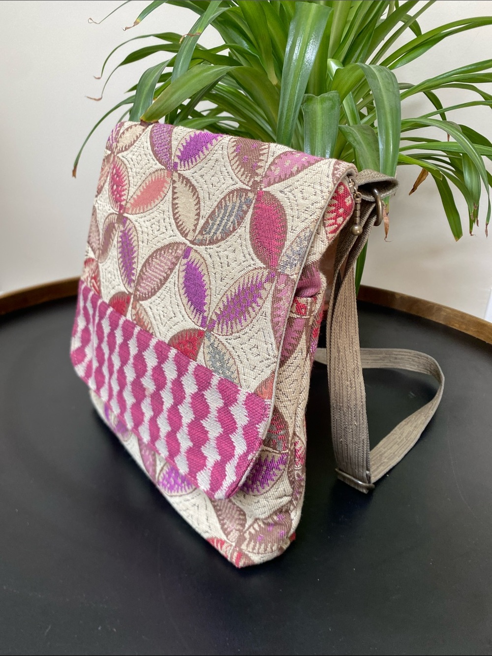 MARUCA Canvas Crossbody Shoulder Bag